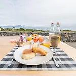 Casas Da Prainha C * Prainha (Sao Roque do Pico)