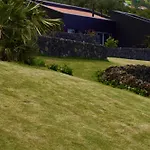 Casas Da Prainha C Prainha (Sao Roque do Pico)