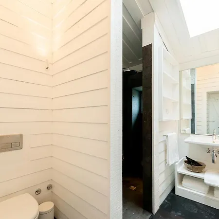 Casas Da Prainha C Prainha (Sao Roque do Pico)