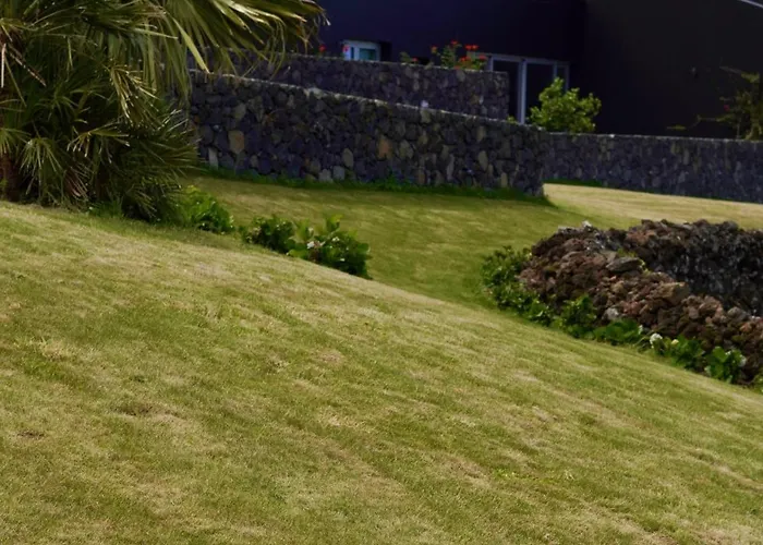 Casas Da Prainha C Prainha (Sao Roque do Pico)